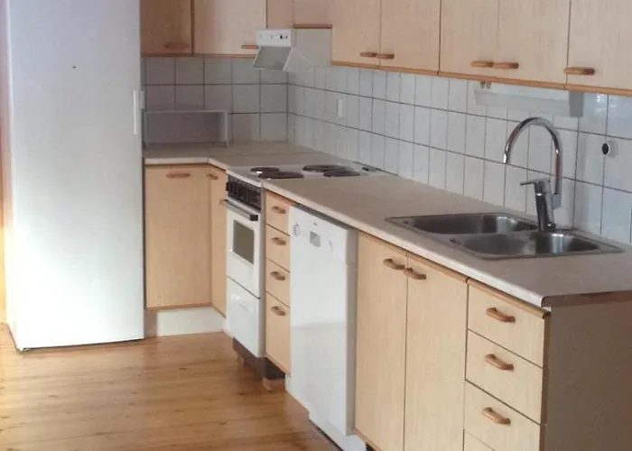 Lomatalo Aurinkorinne Punkaharjulla بيت للعطل