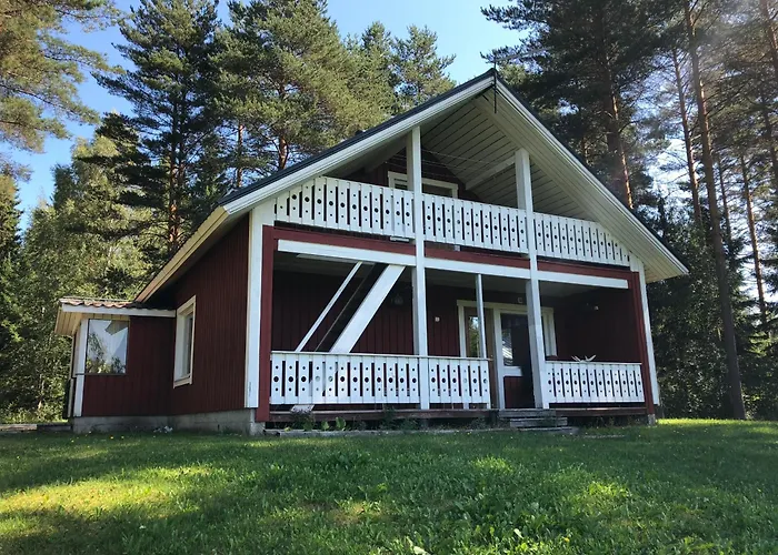 Lomatalo Aurinkorinne Punkaharjulla بيت للعطل *